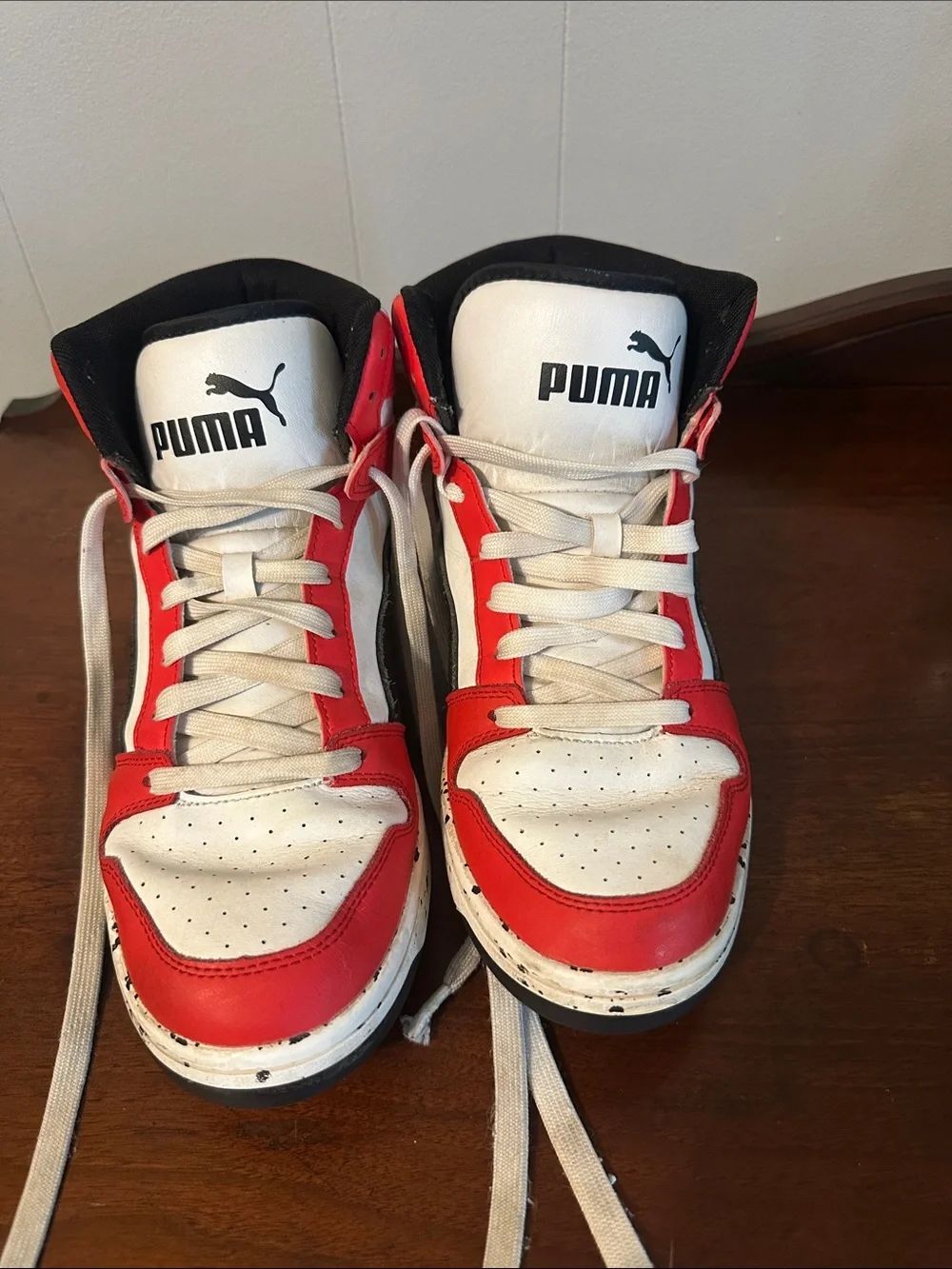 Men’s Puma Rebound Layup Mid size 9.5